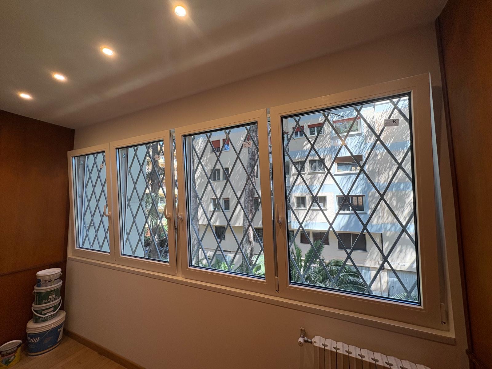 Dettaglio infissi in PVC